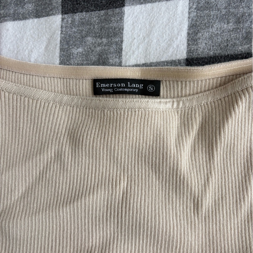Beige Ribbed Tank - Picture 2 of 2